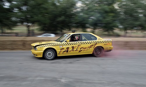 Xavi Perez // Taxi drift