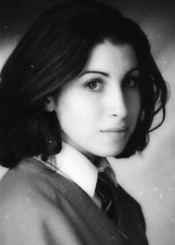 young_amy_winehouse__by_unacanella