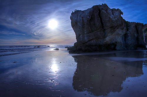 フリー写真素材|自然・風景|ビーチ・砂浜|岩山|アメリカ合衆国|カリフォルニア州|ブルー|HDR|