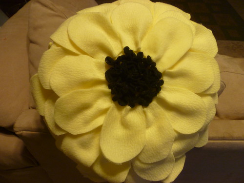 Taylor's flower pillow