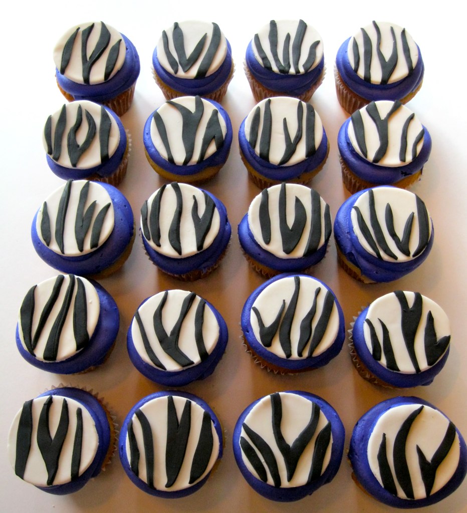 zebra cupcake clipart - photo #35