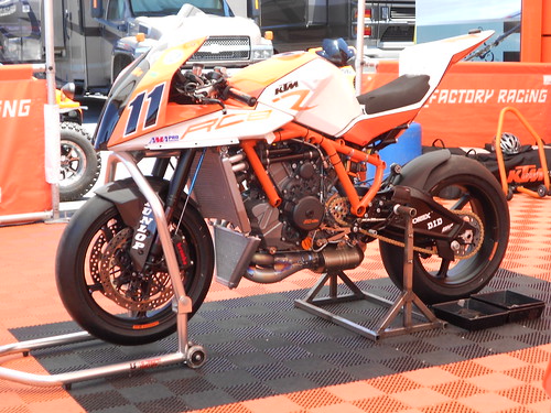KTM Superbike by oldironnow
