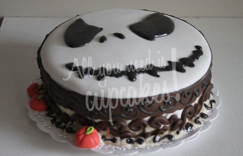 Nightmare before Christmas cake by All you need is Cupcakes!