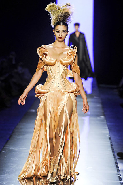 Jean Paul Gaultier Haute Couture Richgirllowlife.blogspot.com