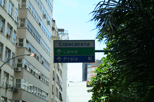 Direction sign to Copacabana