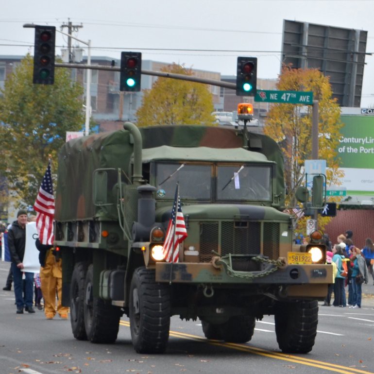 DSC_0027p_veterans_day_parade_truck