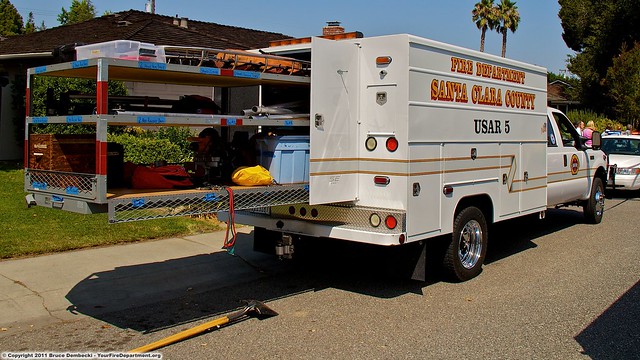 california rescue usa ford canon fire 4x4 action saratoga 911 firetruck emergency ems firedepartment f550 santaclaracounty usar eos7d urbansearchrescue sccfd seinc sceizi trenchcollapse