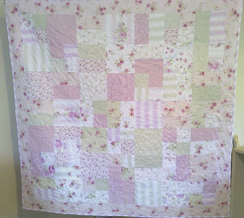 Roses Quilt by Duck Tales