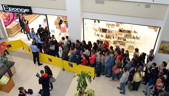 Cele 500 de vouchere oferite gratuit de Galleria au atras peste 1000 de vizitatori în numai 3 ore