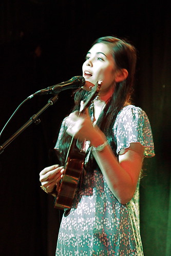 Priscilla Ahn ukulele