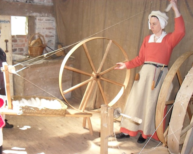 spinners and woolworkers (1) cut