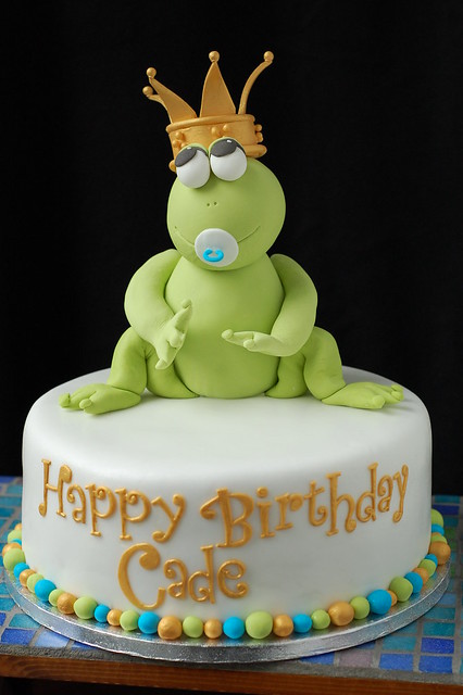 Cade's Frog Prince Birthday cake - front