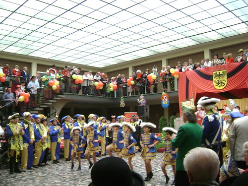 Trajes tradicionales, Fiesta en la Municipalidad, Carnaval Düren 2011, Alemania/Traditional costumes, Rathaus Party, Karneval Düren’ 11, Germany - www.meEncantaViajar.com by javierdoren