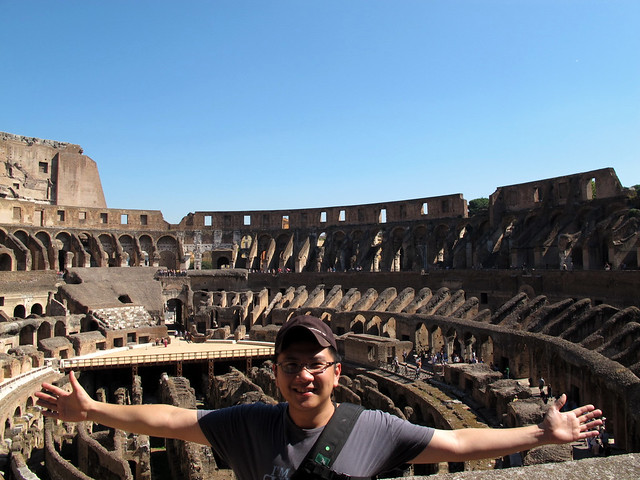 Europe_Trip_Rome_Italy_Colliseum_1
