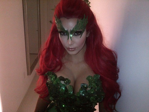 Kim-Kardashian-Poison-Ivy-Halloween-Costume-Midori-Red-Hair-102911-492x369