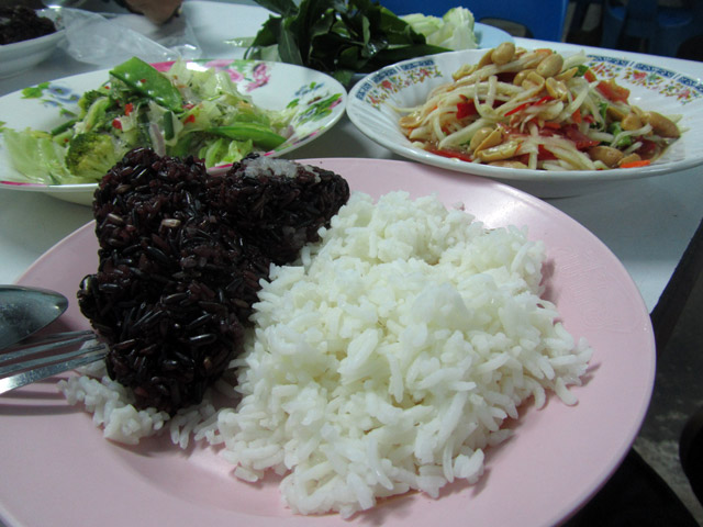 White Rice and Black Sticky Rice