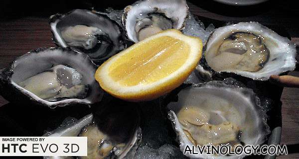 Oysters of different variety