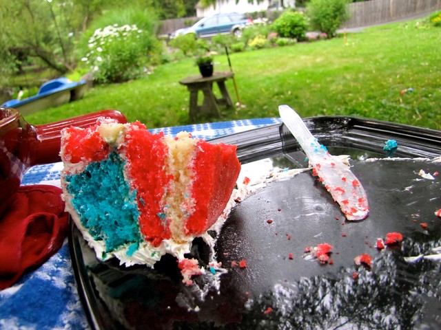 the end of nadia's gorgeous flag cake
