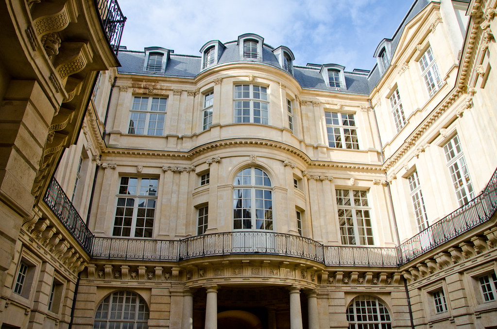 L'Hôtel de Beauvais