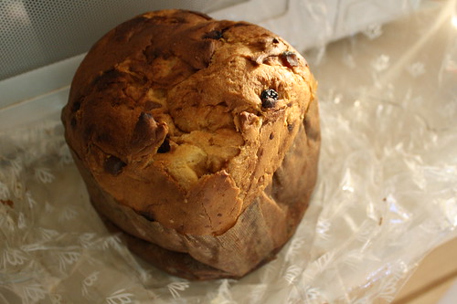 panettone raisin bread