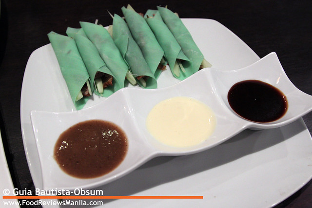 Food Reviews Manila Mesa Crispchon Served 2 Ways pandan crepe