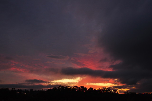 Sunset, 22 Oct 2011