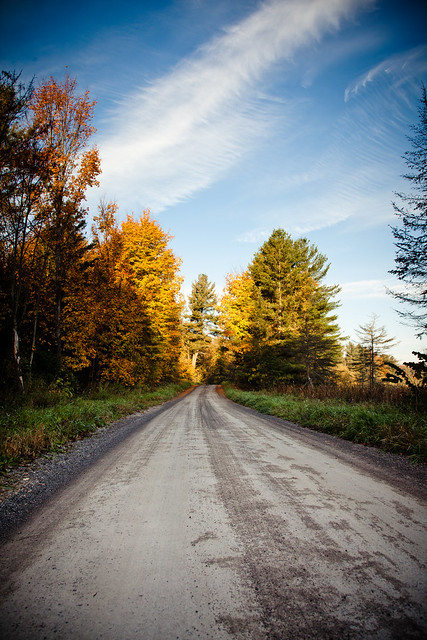 Fall Colours in Marmora [EOS 5DMK2 | EF 24-105L@24mm | 1/250 s | f/7.1 | 
ISO400]