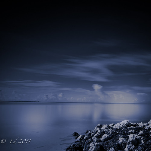 Blue Ocean by photomyhobby