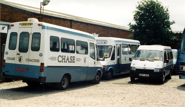 minibus fordtransit minicoach fordtransitminibus chasebus chasebusservices chasecoaches chasecoachesltd fordtransitminicoach g536yfw g167nvu