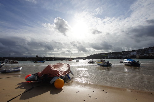 View across St Ives harbour by CharlesFred