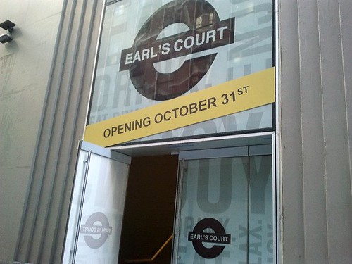 earl's court opening sign fixed