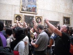 Mona Lisa Crowd