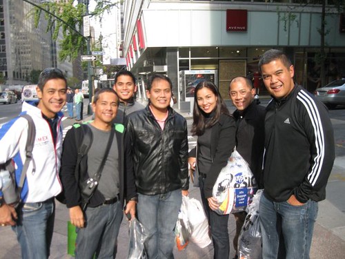 lunch after the expo w pinoy NYCM runners