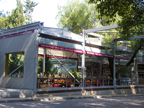 Libreria Porrua - open air bookshop