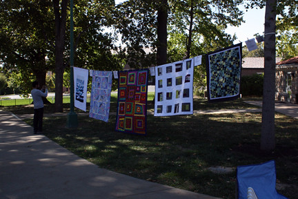 Quilts on the Quad 030