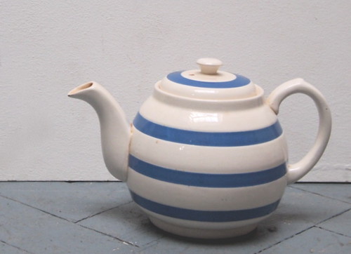 stripy teapot