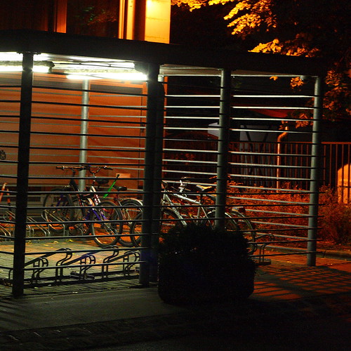 T-Com bike storage cage