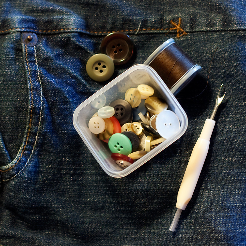 Square 26/31:  Sewing on Buttons