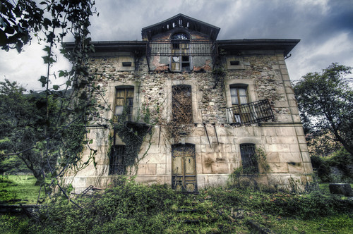 Abandoned house. Treceño, Cantabria. Casa Abandonada