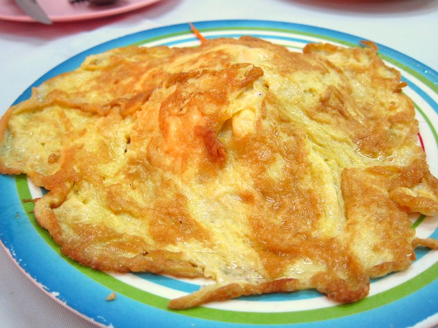 Thai Style Fried Prawn Omelet