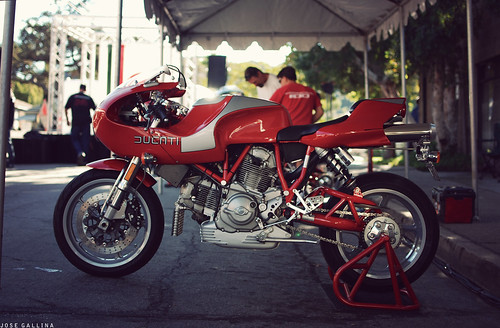 Ducati Mike Hailwood by southcount