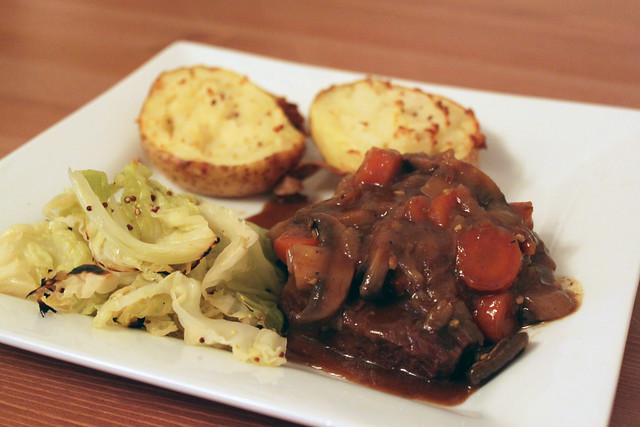 Braised Beef with Caramelised Onions