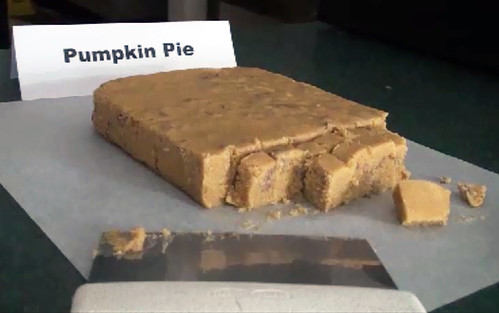 Pumpkin Pie fudge? Why not?!