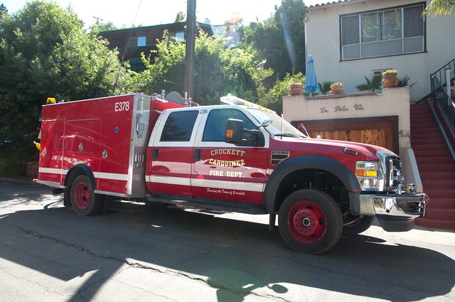 california usa fire firetruck crockett motorvehicleaccident contracostacounty ccfd fordf550 crockettcarquinezfiredepartment