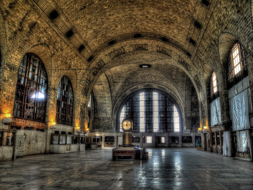 interior, Buffalo Central Terminal (by: Matt Johnson/tracktwentynine, creative commons license)