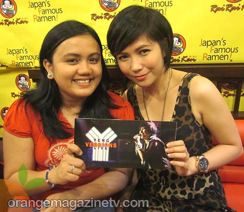 Orange Magazine TV correspondent Ria Hazel with Yeng Constantino