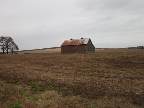 Red barn, Howell Prairie Road