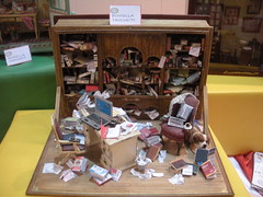 A.D.M.I.'s miniature - Messy library
