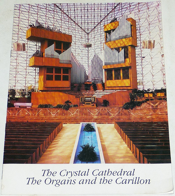 CRYSTAL CATHEDRAL Organs And Carillon Guide