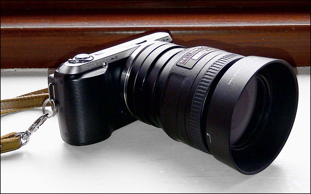 Sony NEX-C3 Nikon 35mm f/1.8
